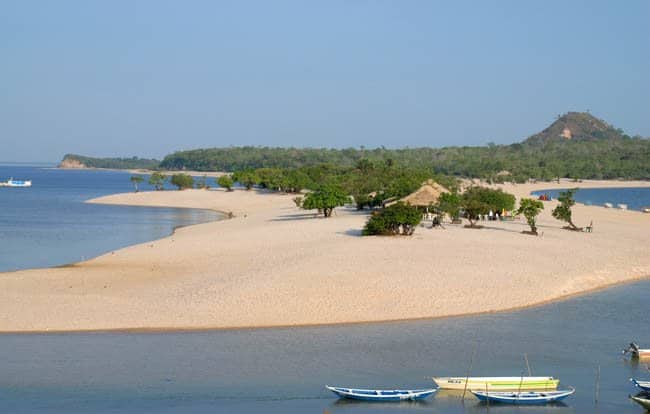 lugares para viajar a dois Alter do Chao